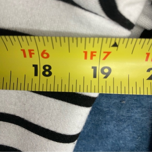 San Francisco Lace Up Front Shirt Women’s Sz L Black Ivory 100% Cotton Nautical - Picture 6 of 7